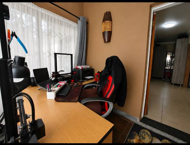 3 BEDROOM HOUSE FOR SALE IN ROTHDENE